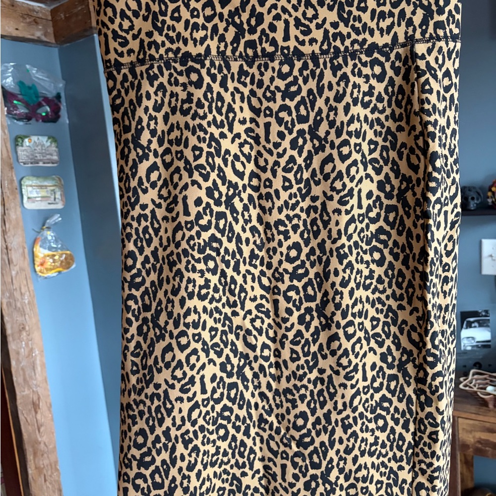 Leopard Print Midi Skirt - Black & Tan